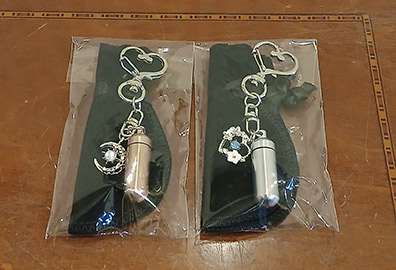 キーホルダーの分骨カプセル